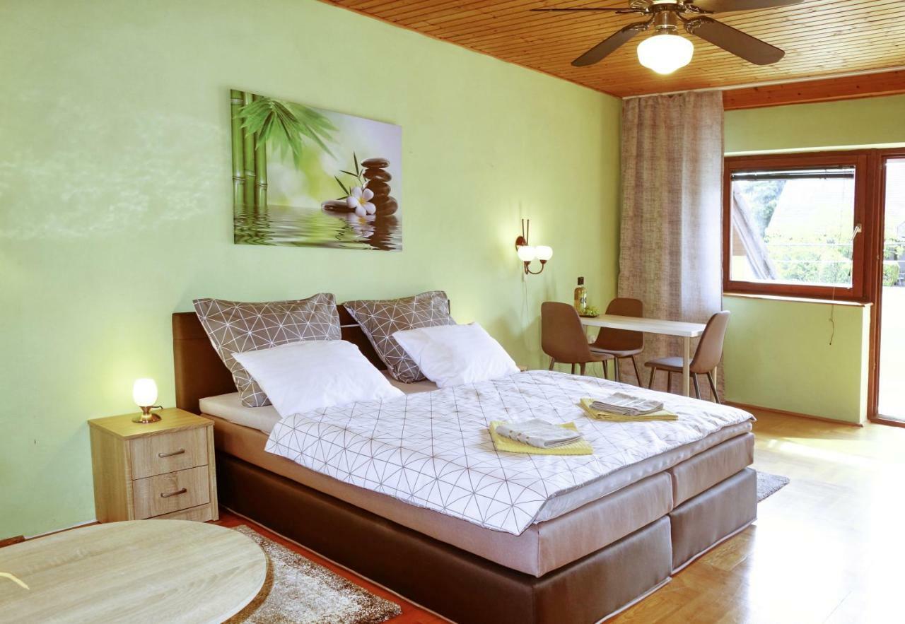 Tolena Heviz Apartments Kültér fotó