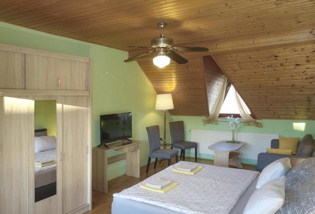 Tolena Heviz Apartments Kültér fotó